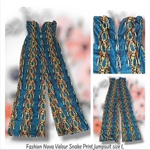 💕Fashion Nova Velour Snake Print Strapless Jumpsuit size XL